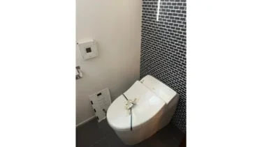 TOTO ネオレスト タンクレストイレ