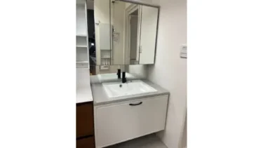ミラー付き洗面台